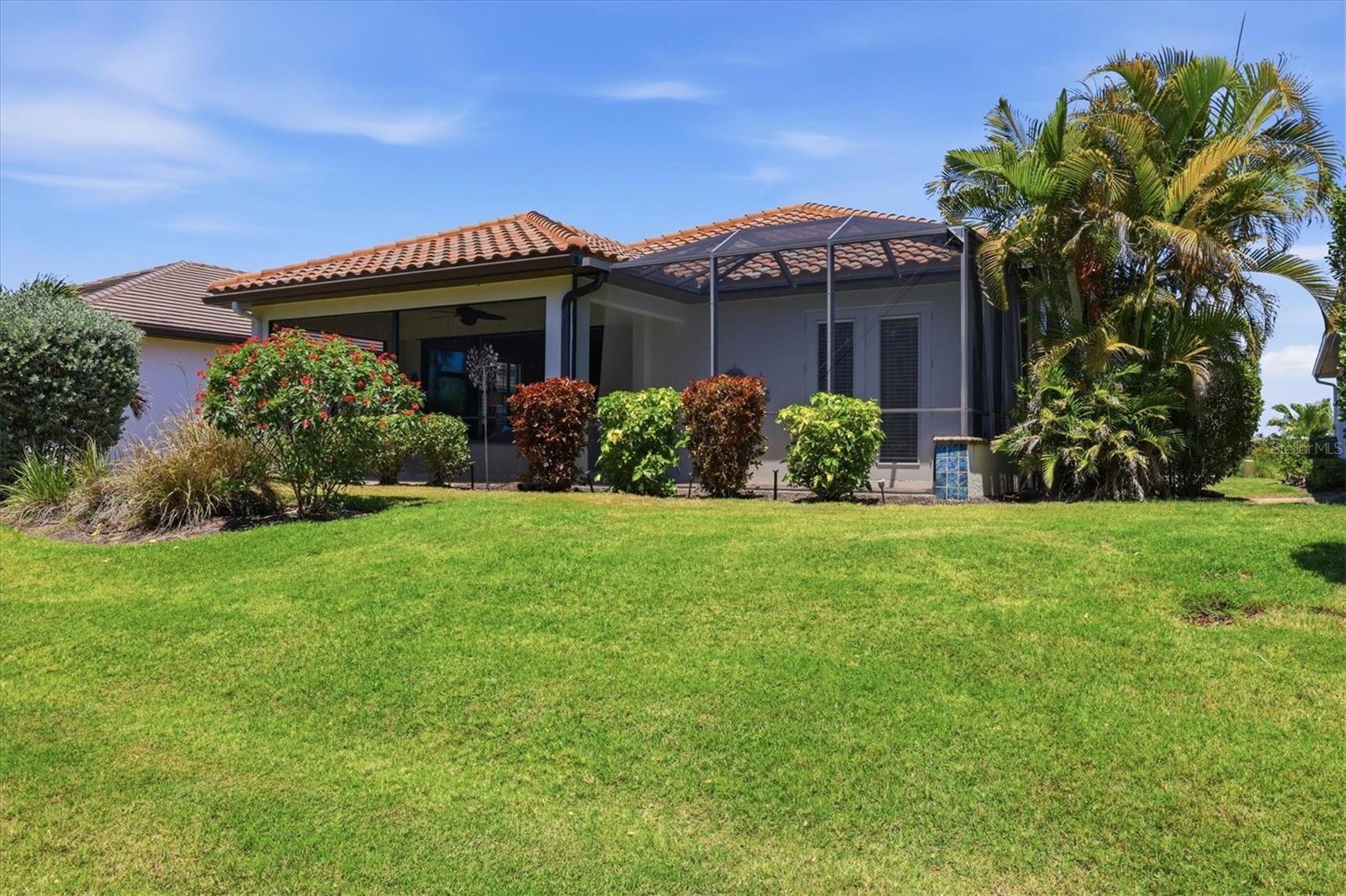 GRAND OAKS - Residential