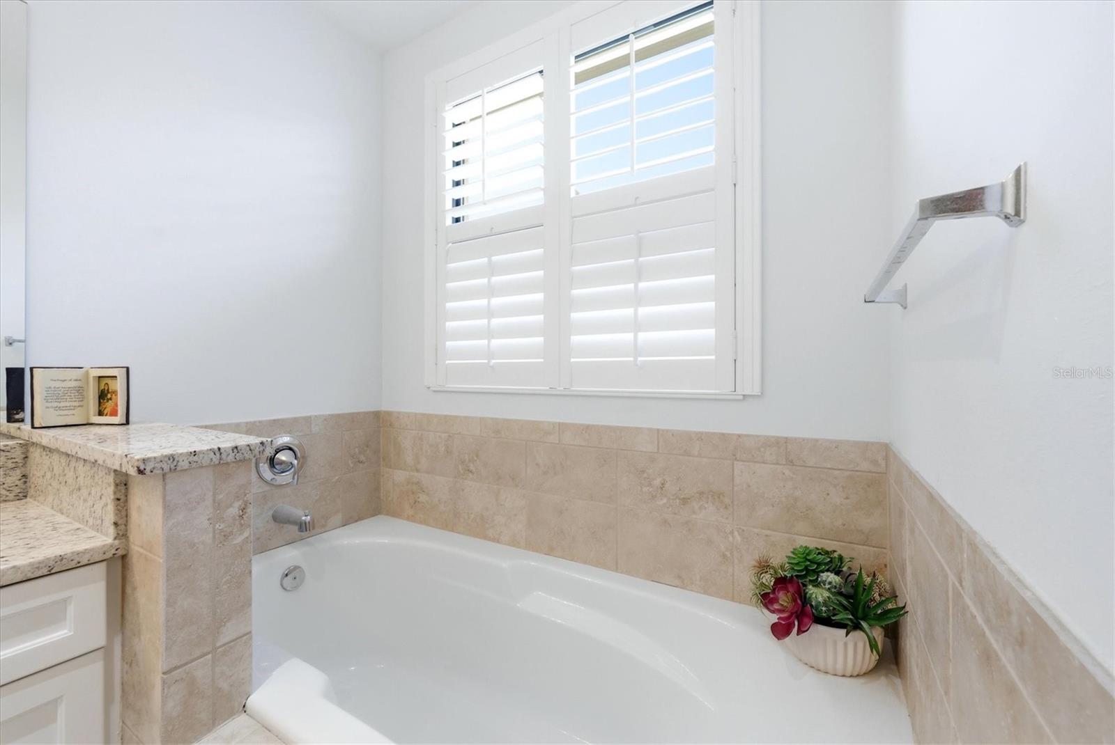 GRAND OAKS - Residential