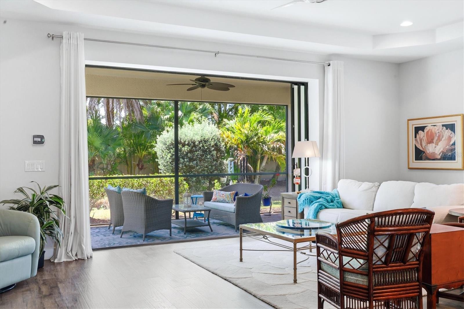GRAND OAKS - Residential