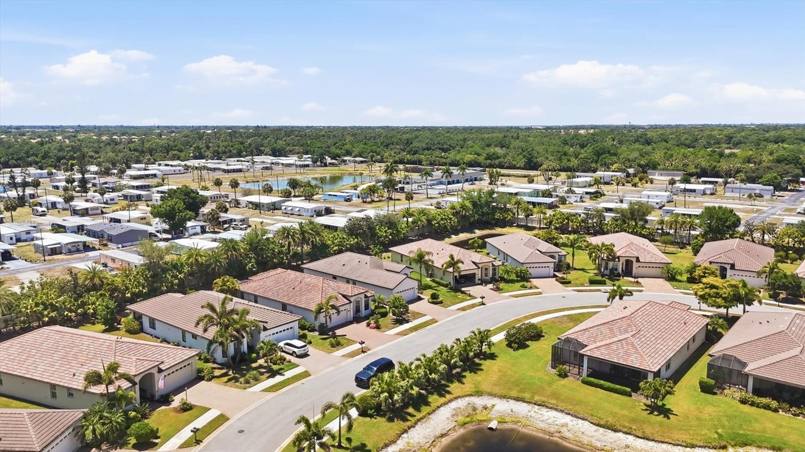 GRAND OAKS - Residential