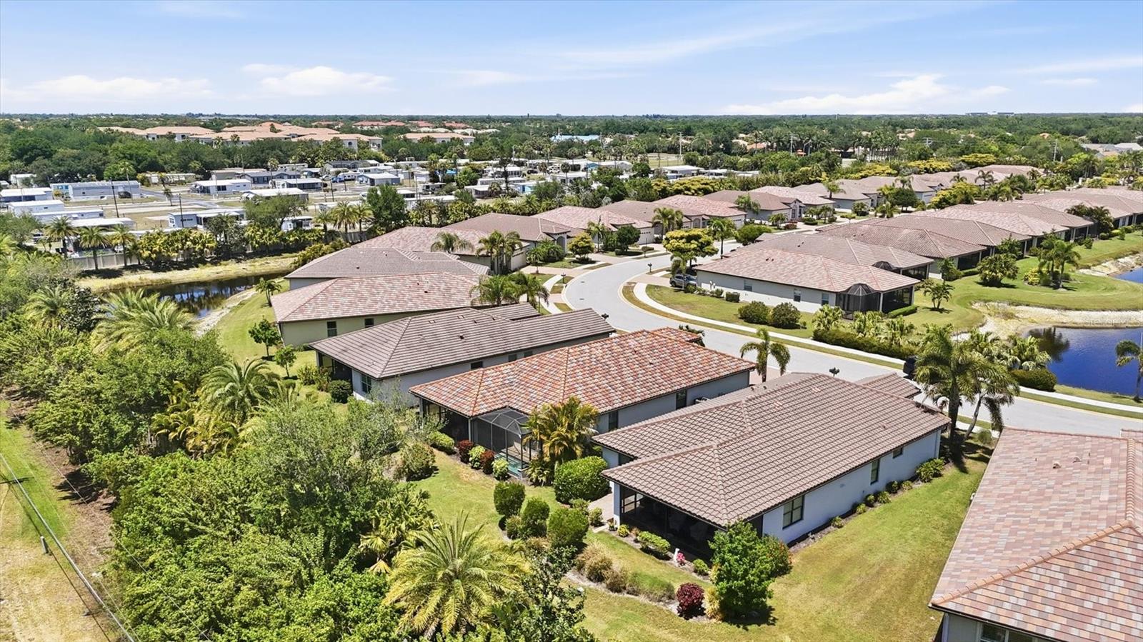 GRAND OAKS - Residential