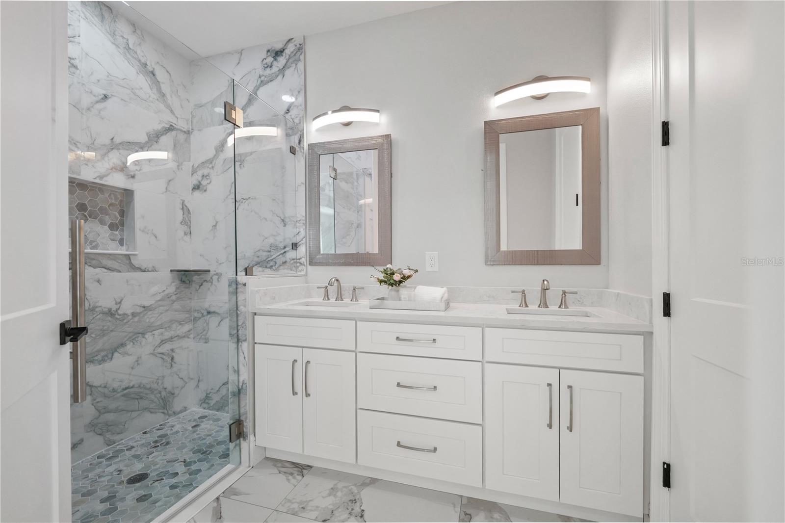 PARKWAY ESTATES - Residential