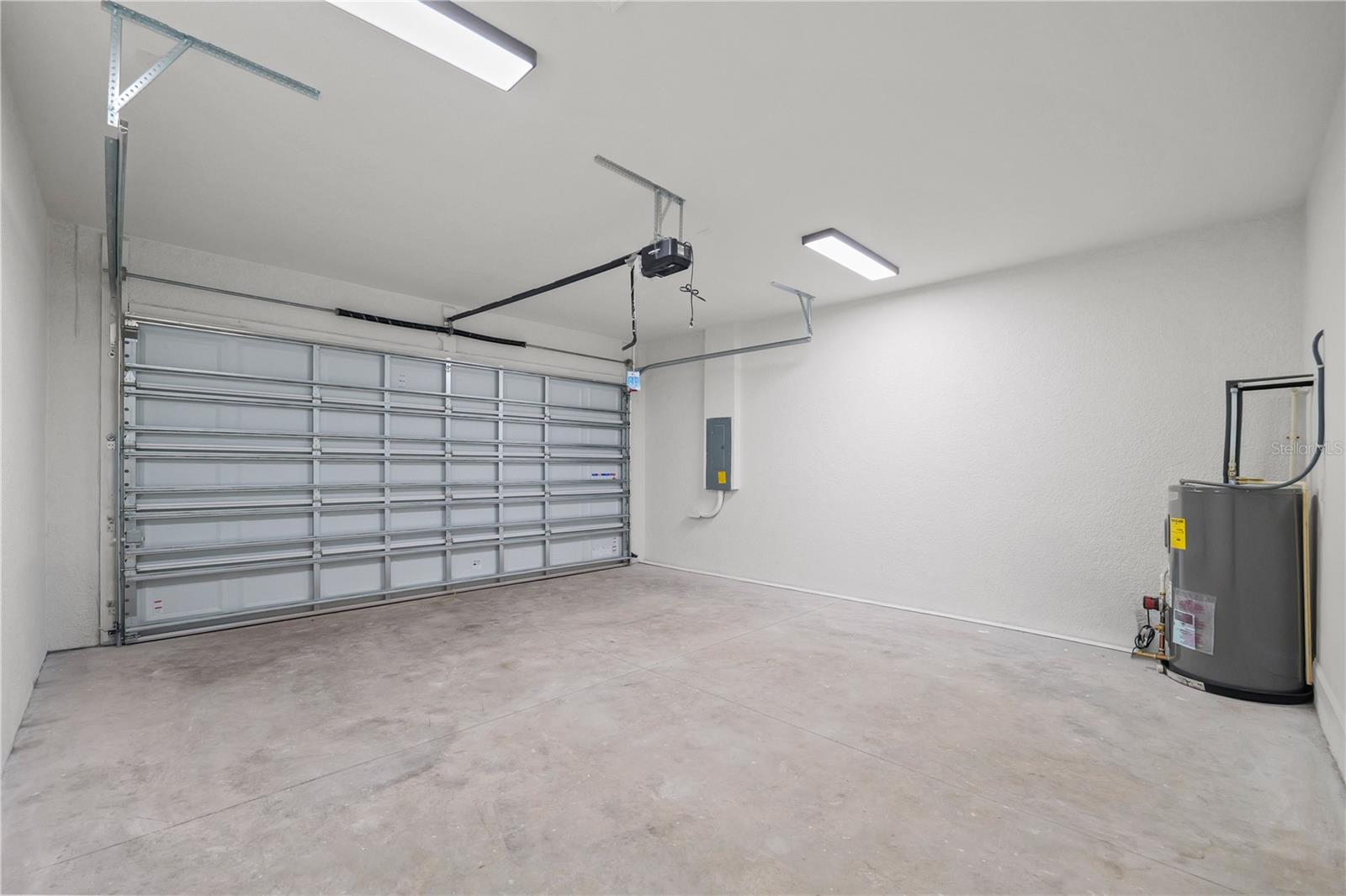 PARKWAY ESTATES - Residential