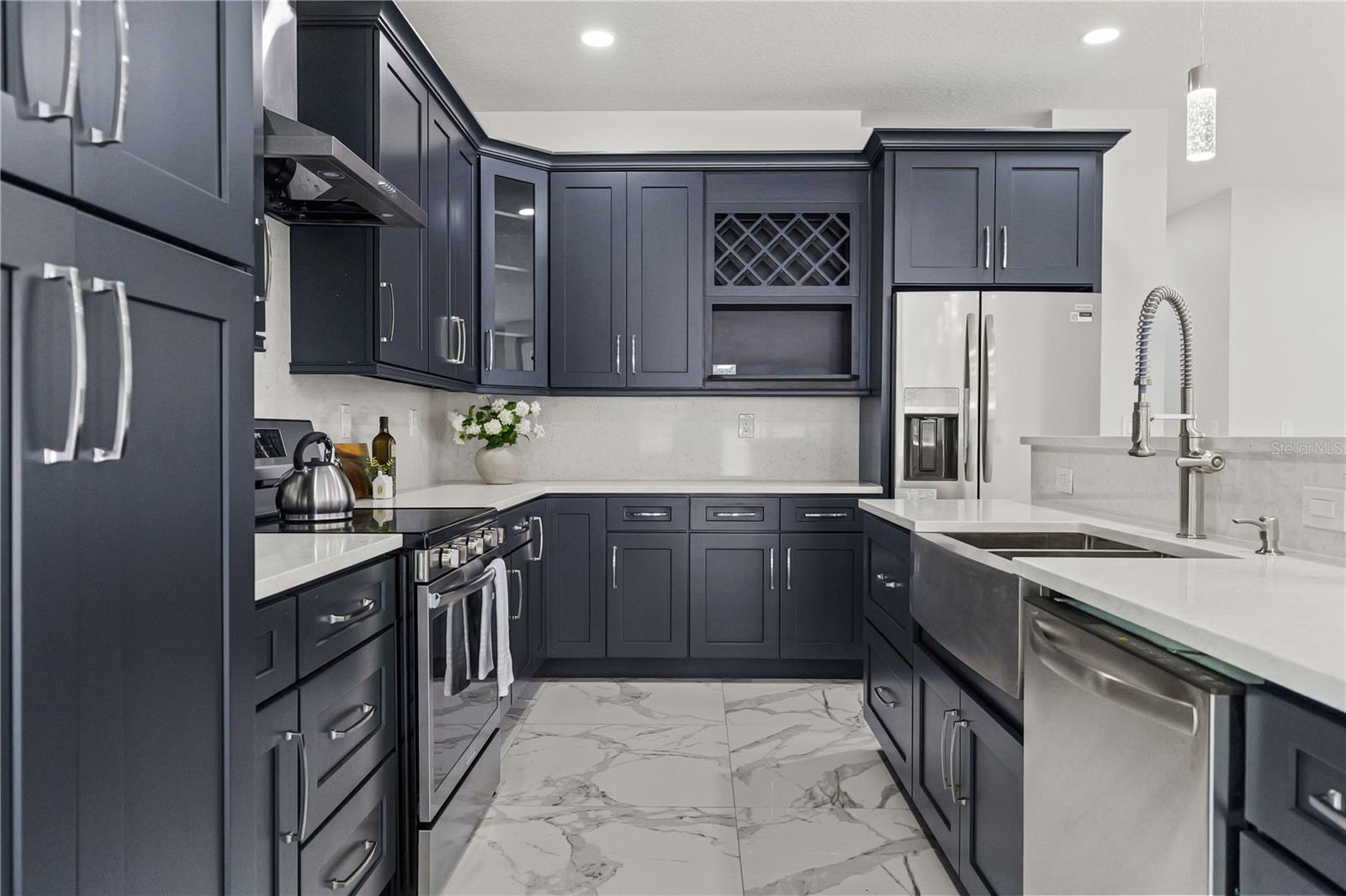 PARKWAY ESTATES - Residential