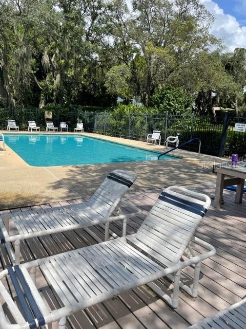 WHISPERING WOODS - Residential Lease