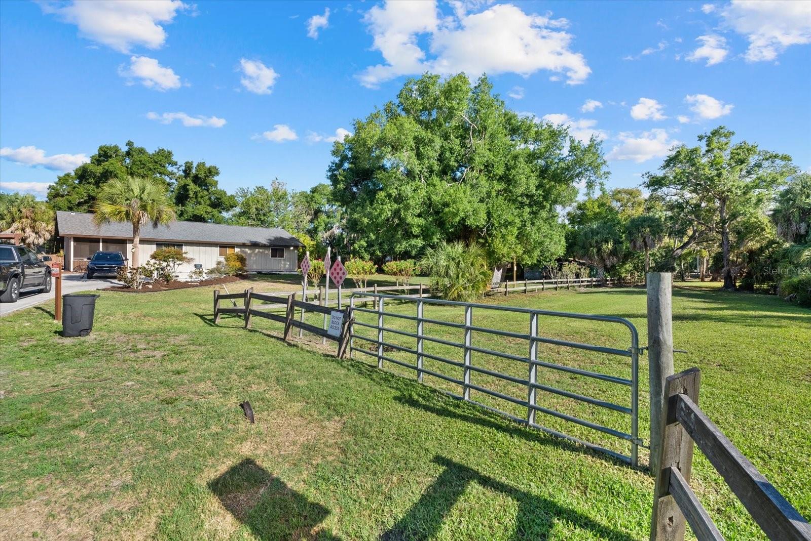 Lot 8 & 9 NUTMEG AVENUE, SARASOTA, FL, 34231 4 Lot 8 & 9 NUTMEG AVENUE