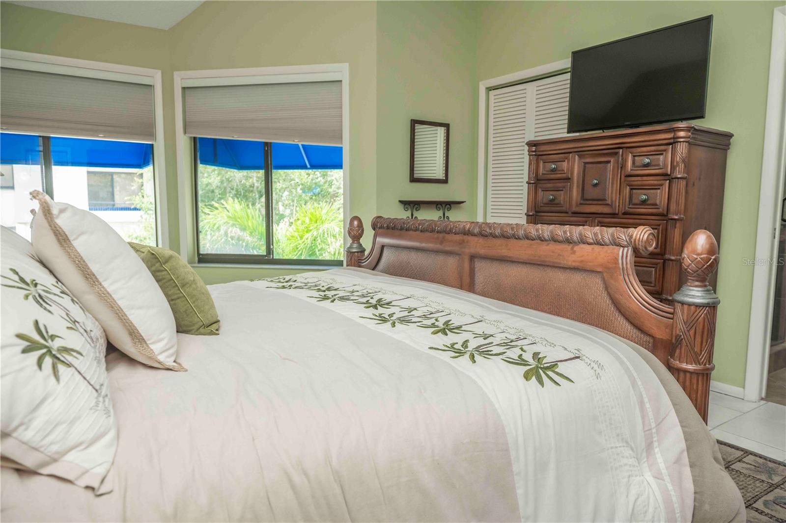 FAIRWAY BAY 1 - Residential Lease