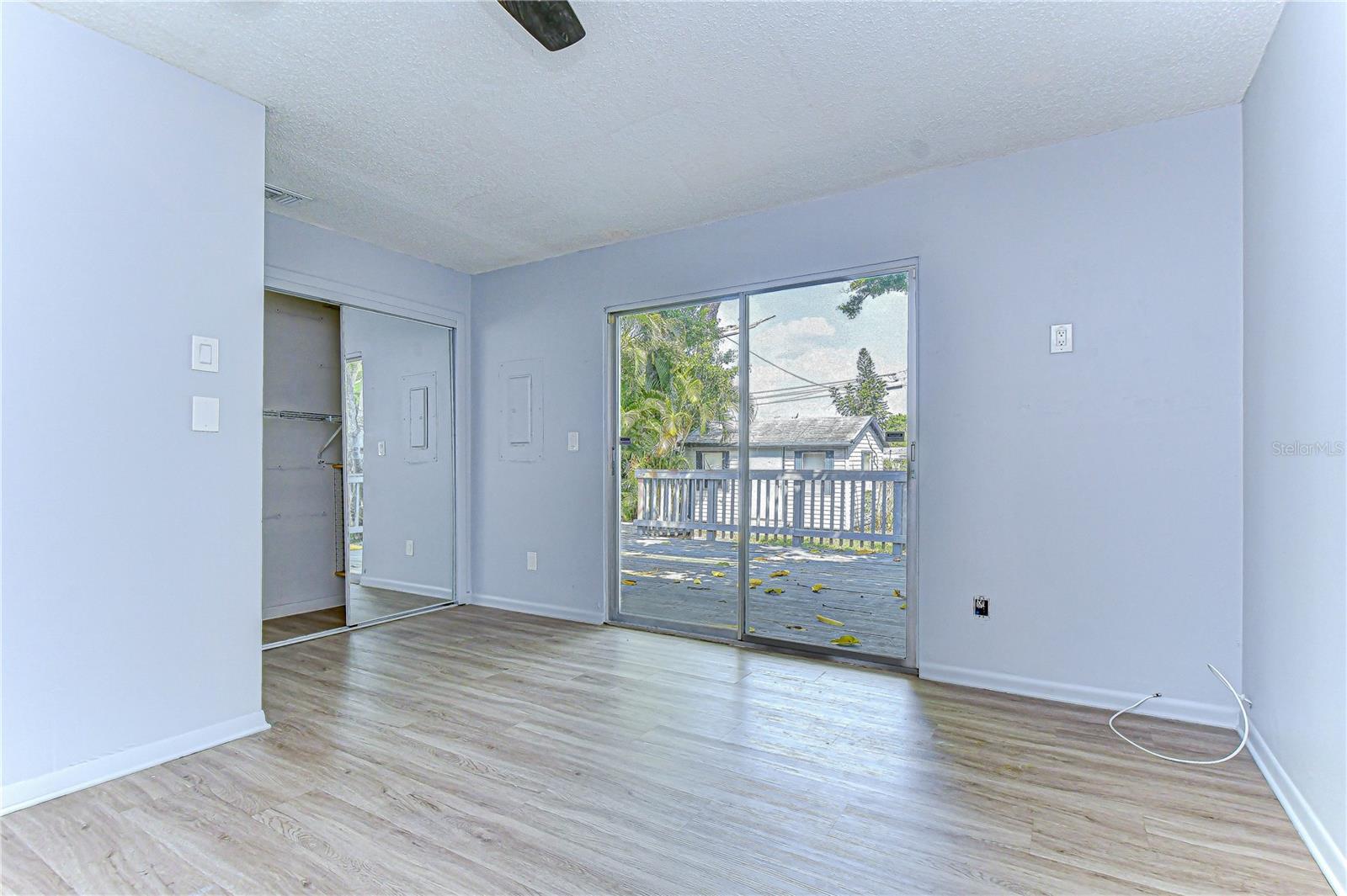 PLYMOUTH HEIGHTS - Residential