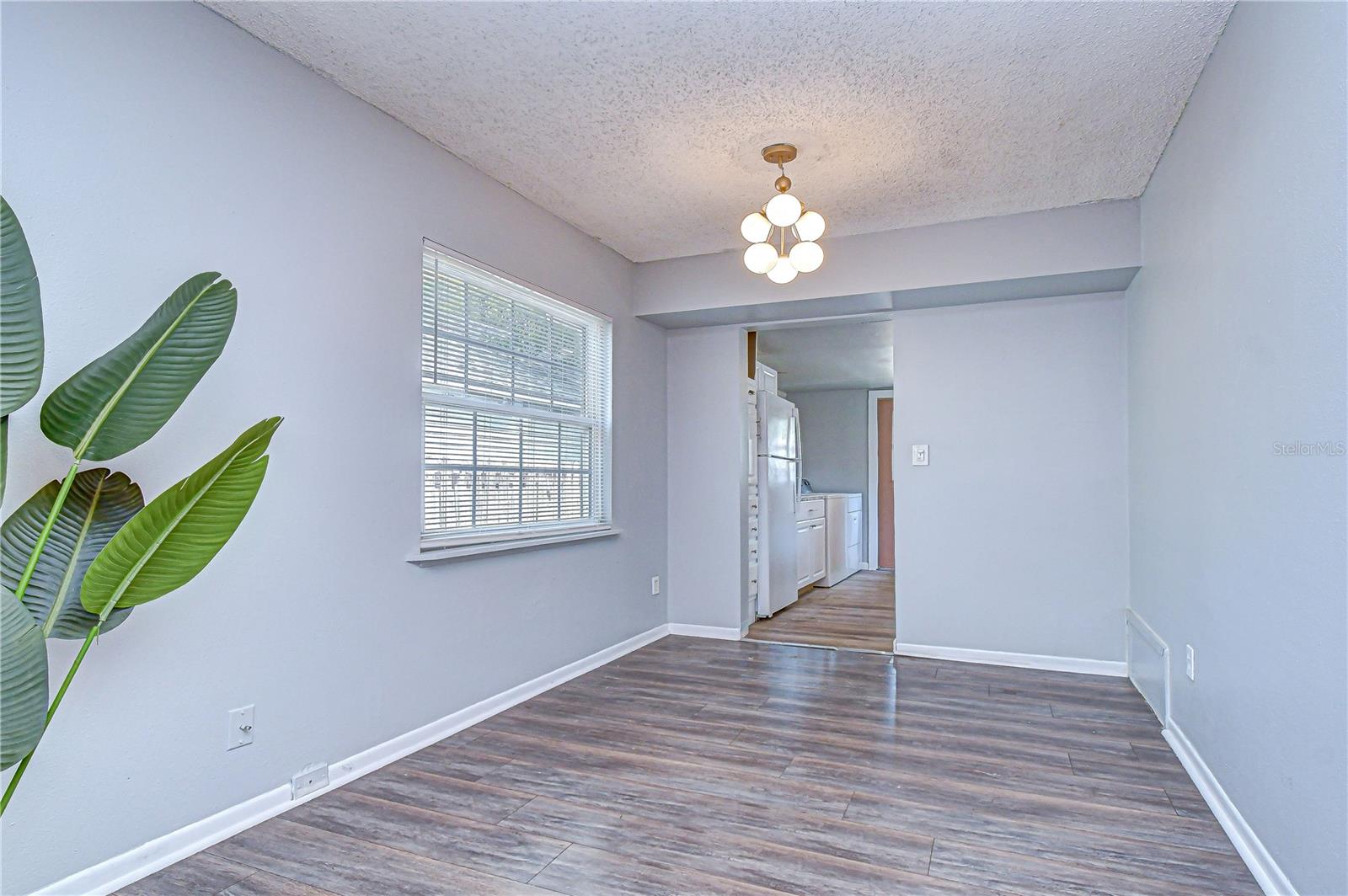 PLYMOUTH HEIGHTS - Residential