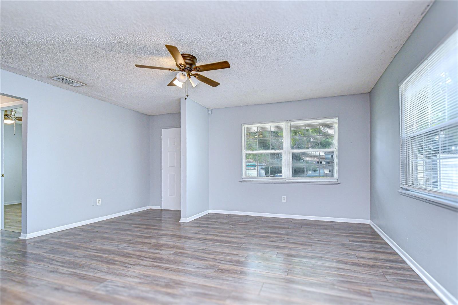 PLYMOUTH HEIGHTS - Residential