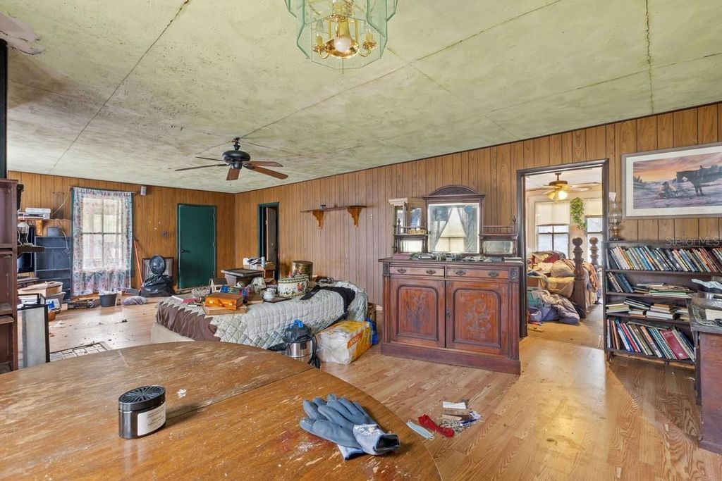 Photo of 6954 1st Street, Mulberry, FL 33860 (MLS # TB8487700)