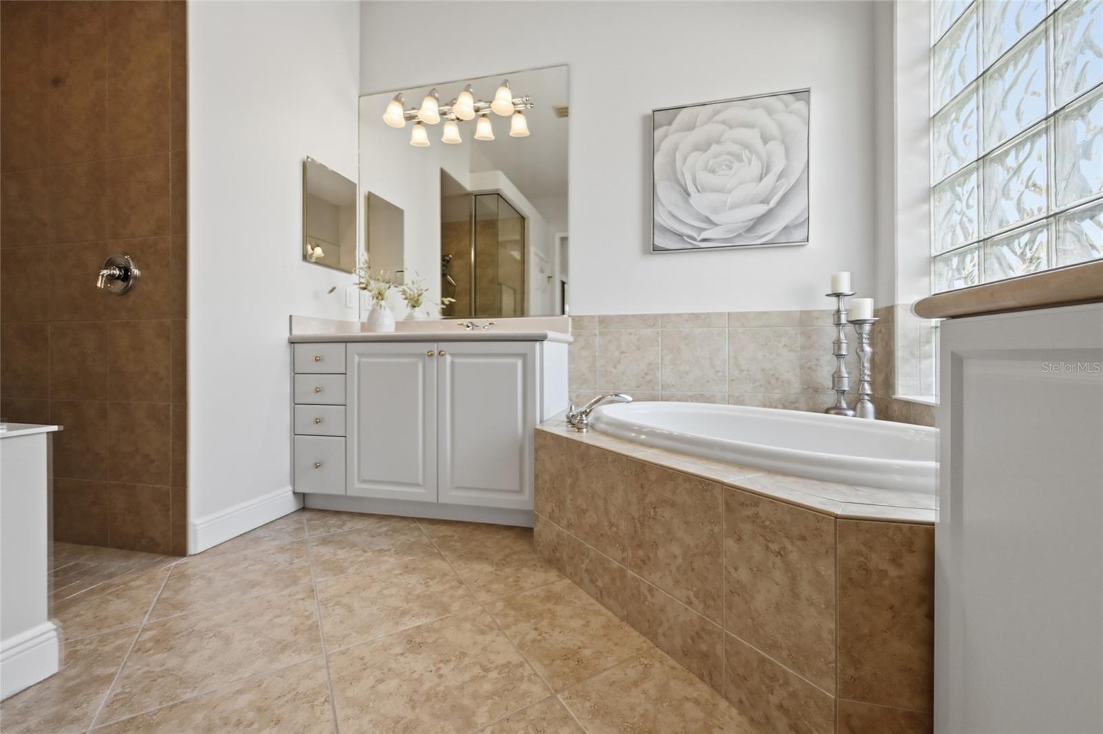 LAKEWOOD RANCH COUNTRY CLUB VILLAGE Q - Residential