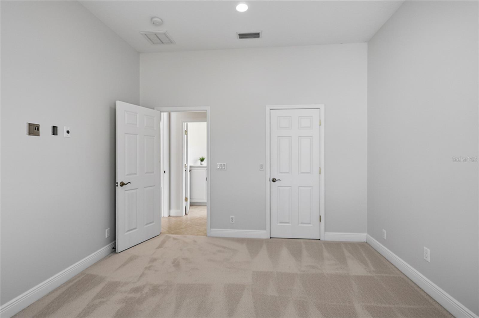 LAKEWOOD RANCH COUNTRY CLUB VILLAGE Q - Residential