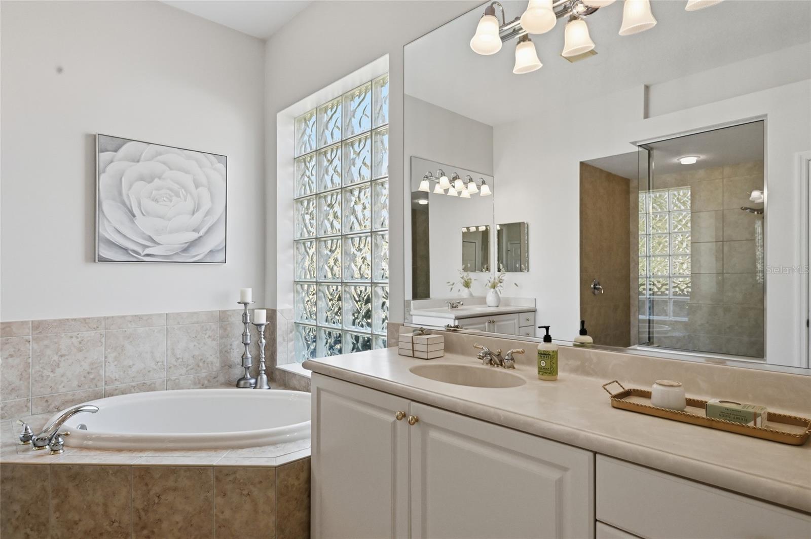 LAKEWOOD RANCH COUNTRY CLUB VILLAGE Q - Residential