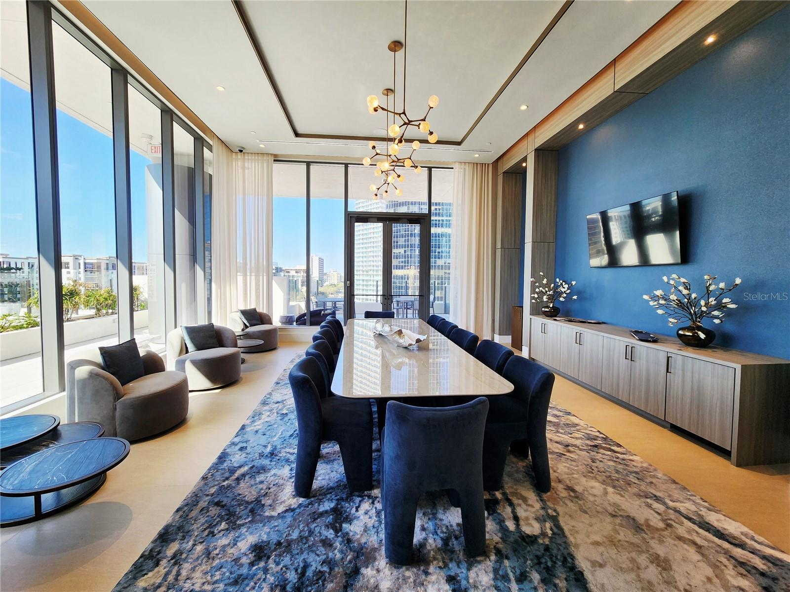 ART HOUSE CONDOMINIUM - Residential Lease