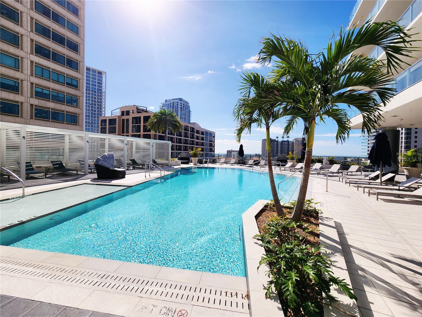 ART HOUSE CONDOMINIUM - Residential Lease