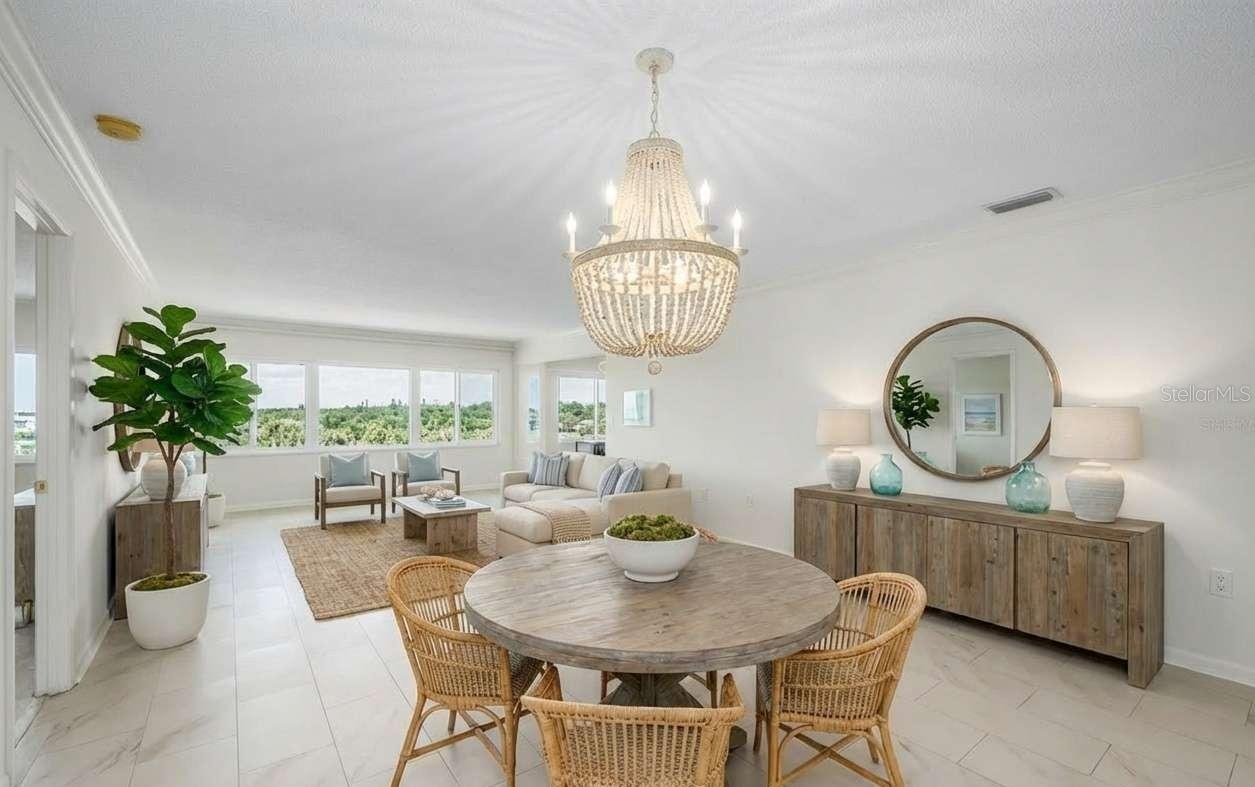 HARBOUR  CLUB CONDO NO 3 - Residential