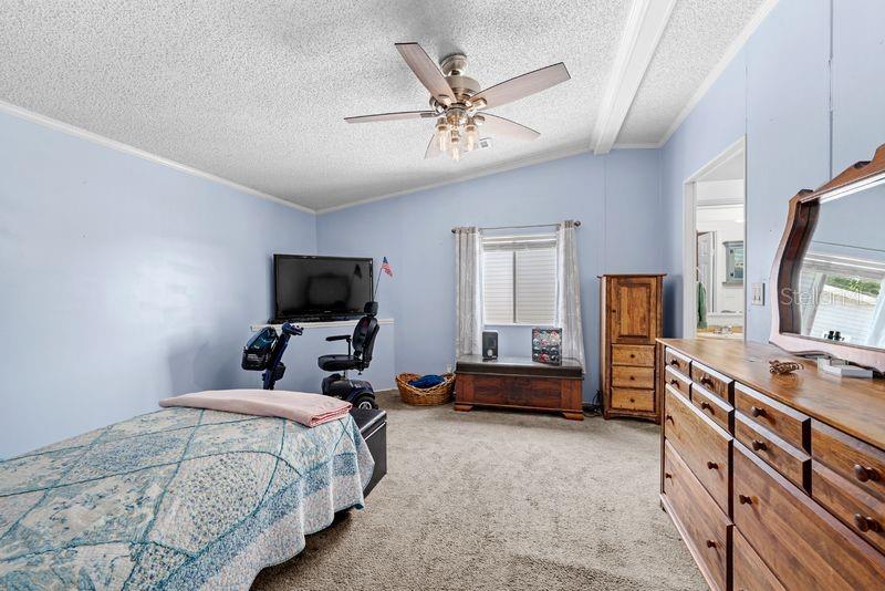 SHELDON WEST MH COMMUNITY - Residential