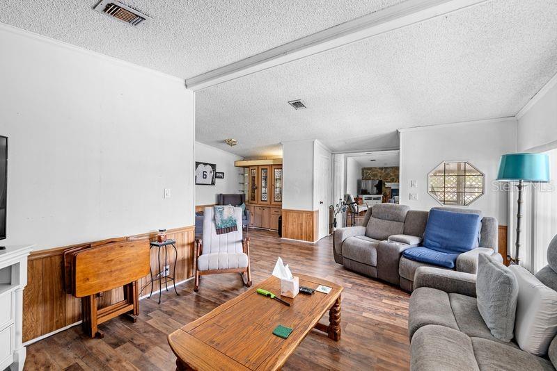 SHELDON WEST MH COMMUNITY - Residential