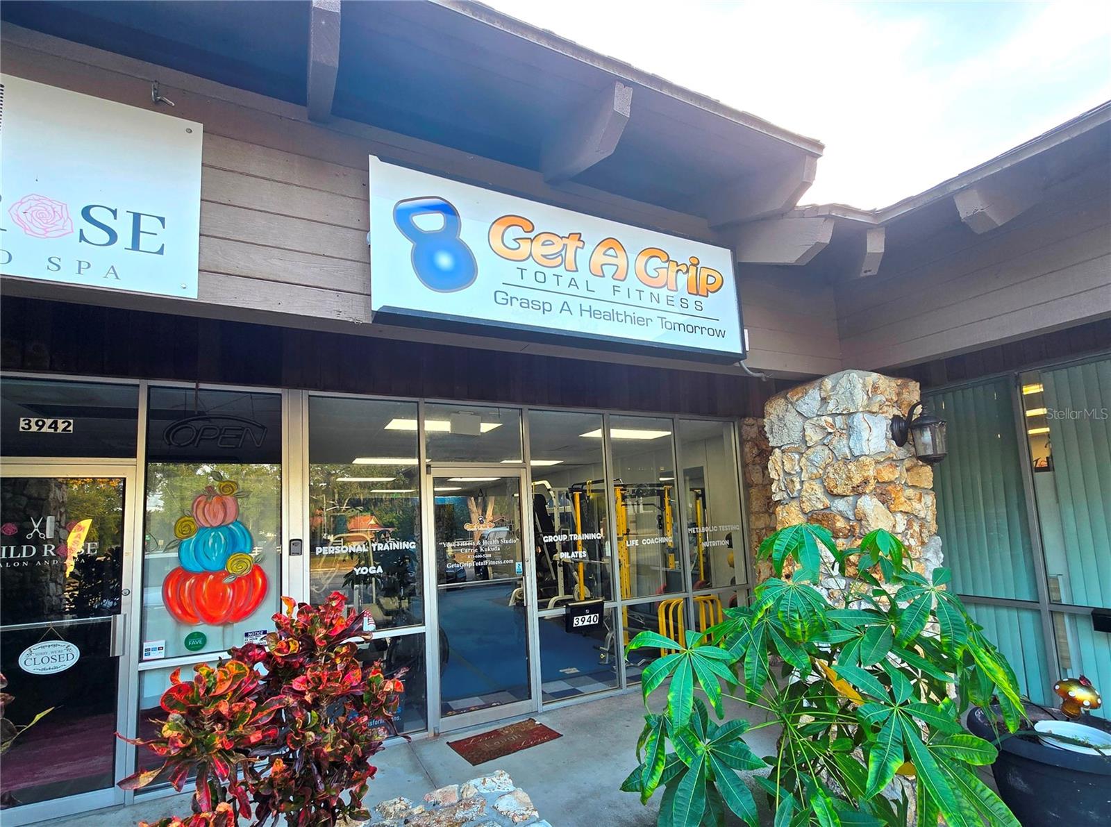 LAKE PADGETT SQUARE CONDO - Commercial Sale