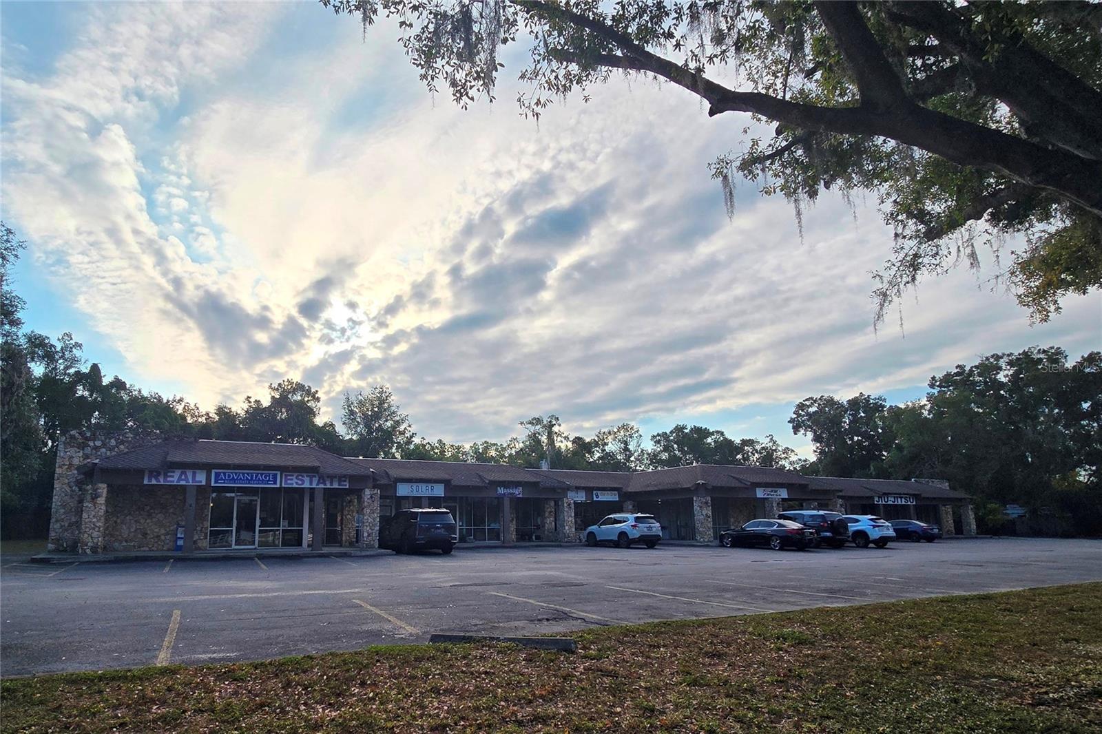 LAKE PADGETT SQUARE CONDO - Commercial Sale