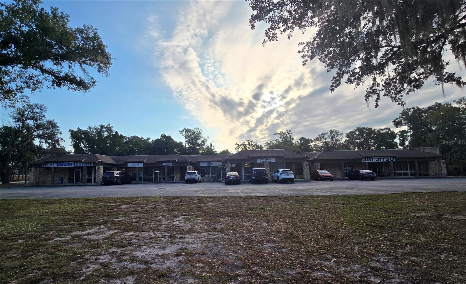 LAKE PADGETT SQUARE CONDO - Commercial Sale