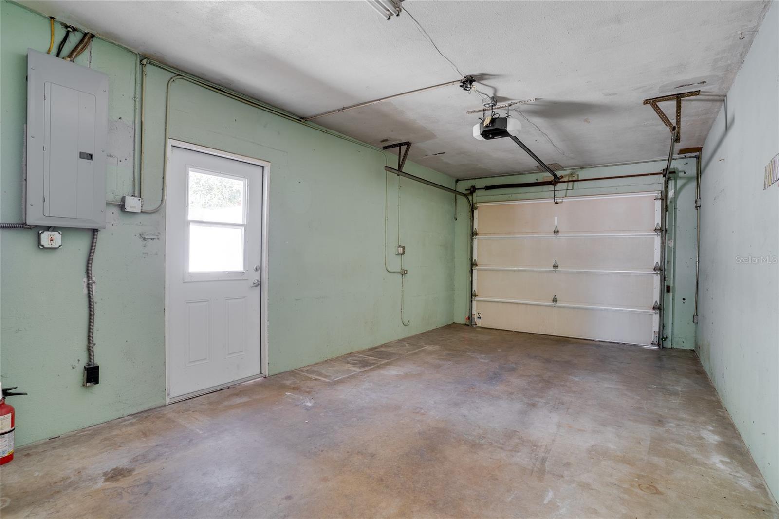 BRENTWOOD HEIGHTS 3RD ADD - Residential