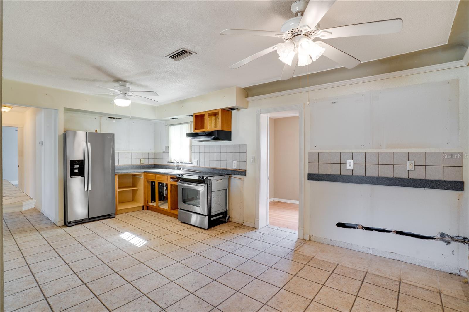 BRENTWOOD HEIGHTS 3RD ADD - Residential