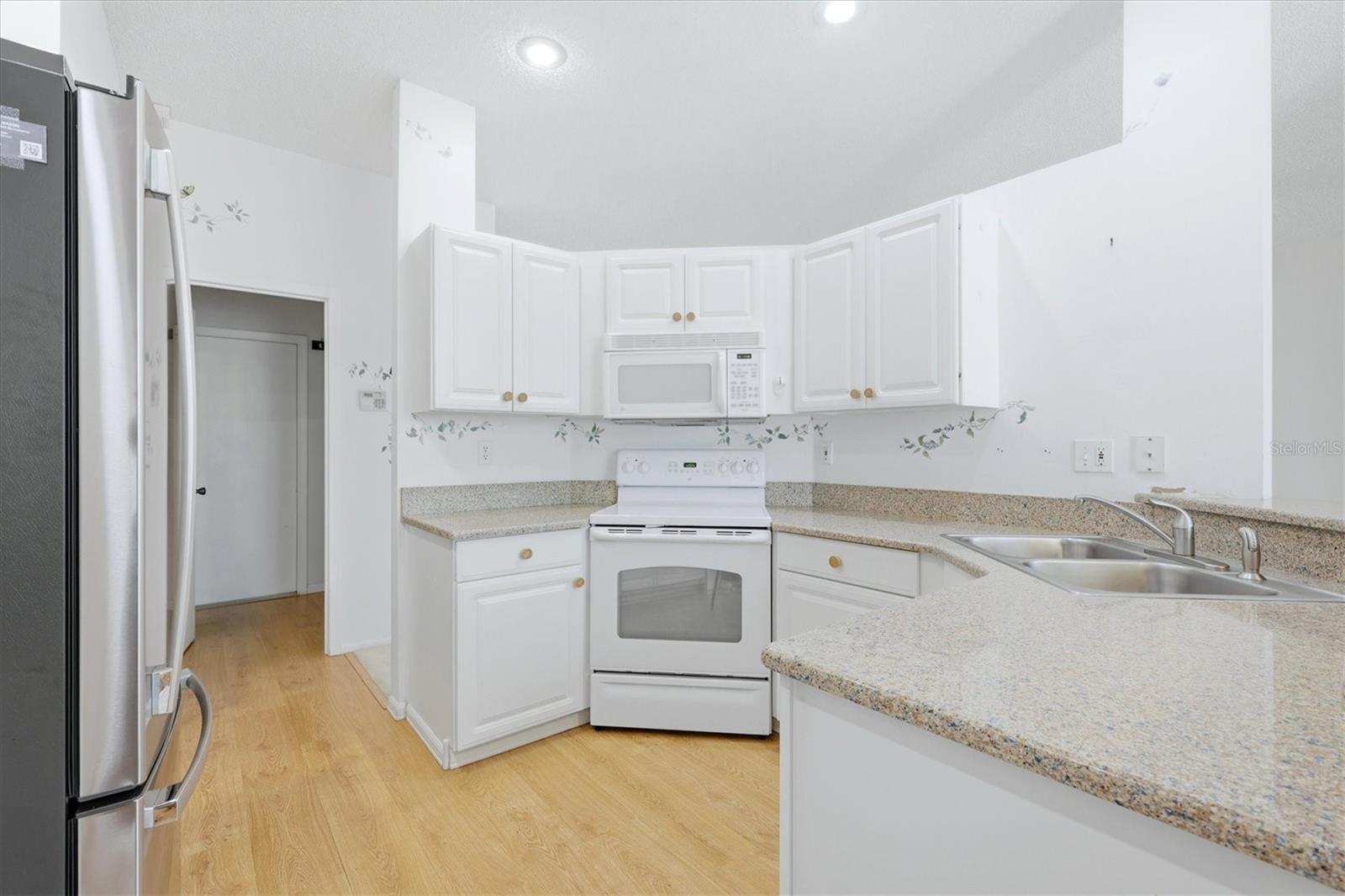 GLENN LAKES PH 1B - Residential