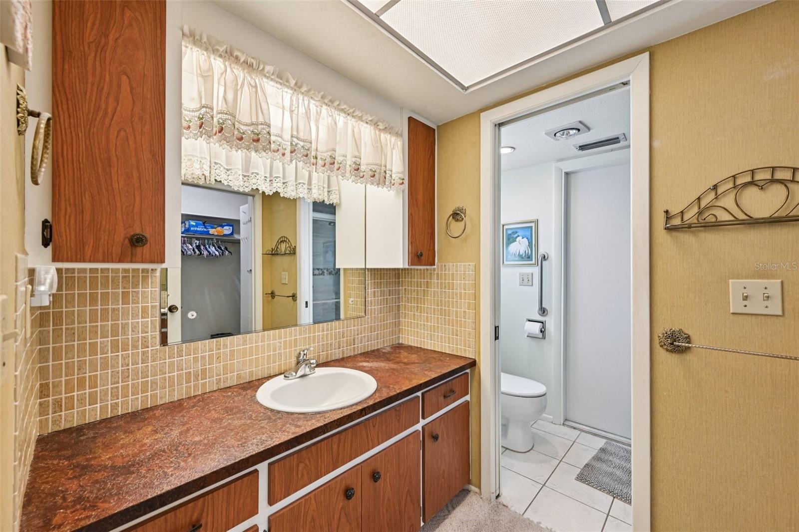 VENICE EAST SEC 1 - Residential