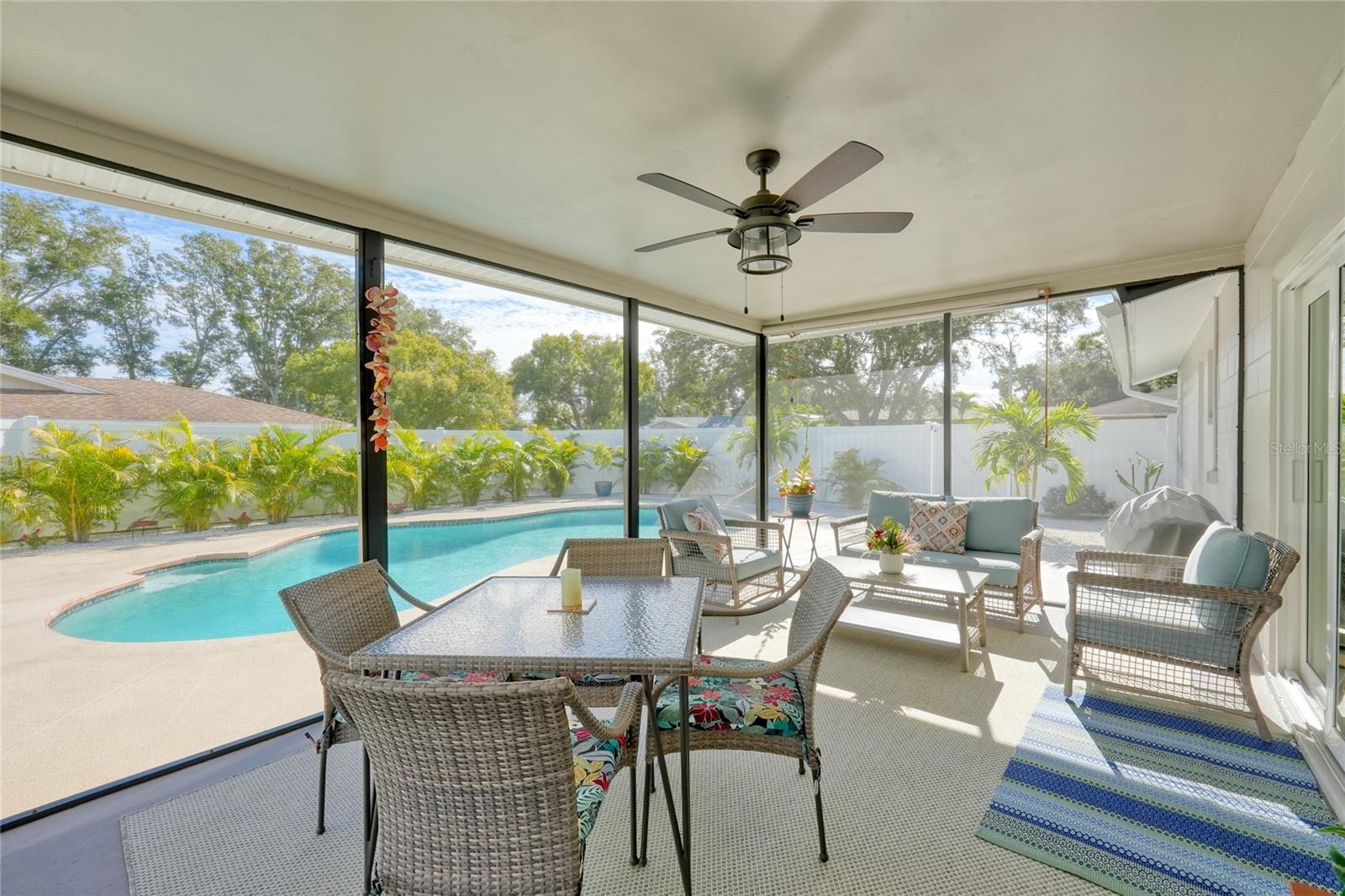 BEACON GROVES - Residential