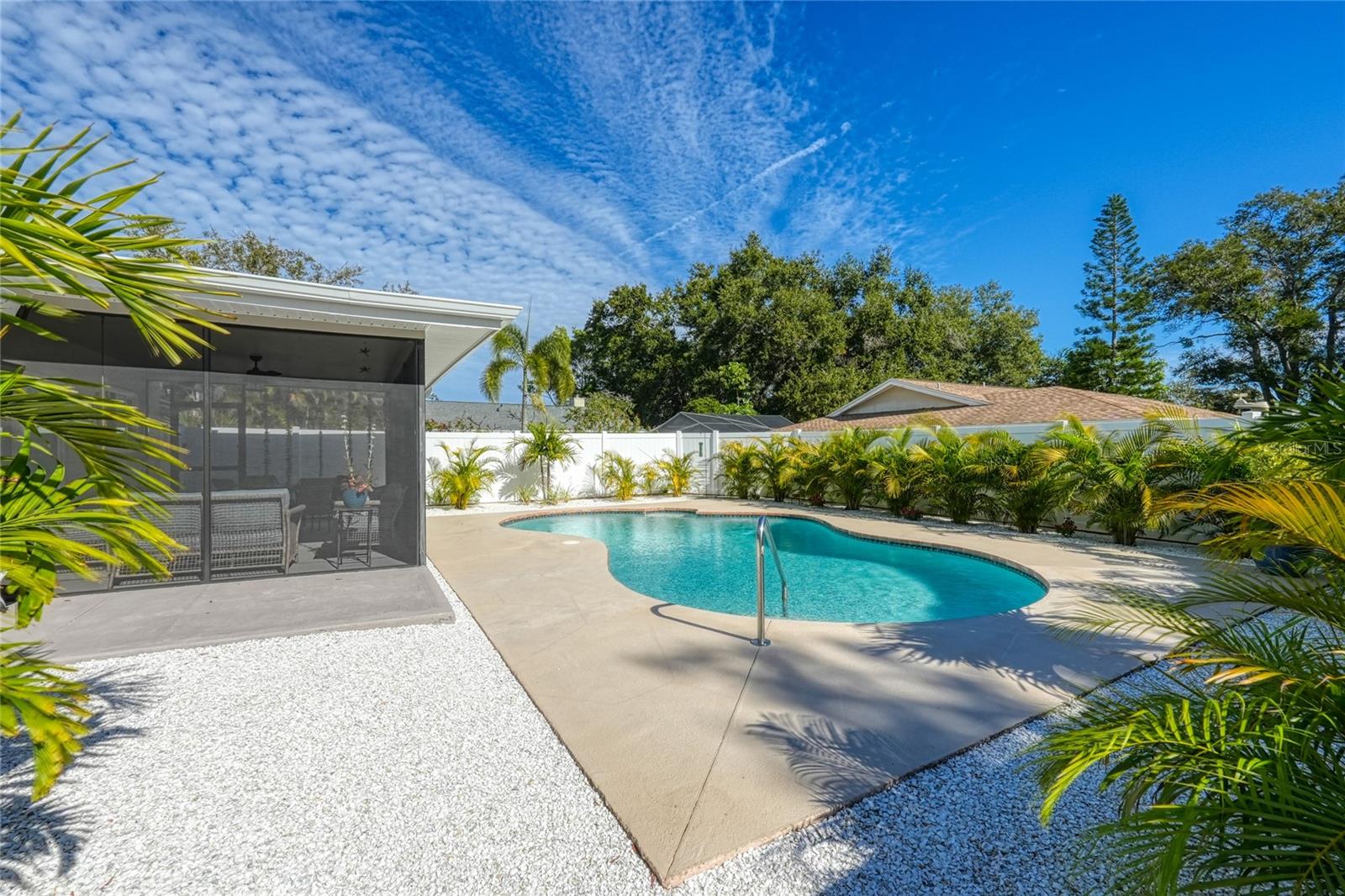 BEACON GROVES - Residential