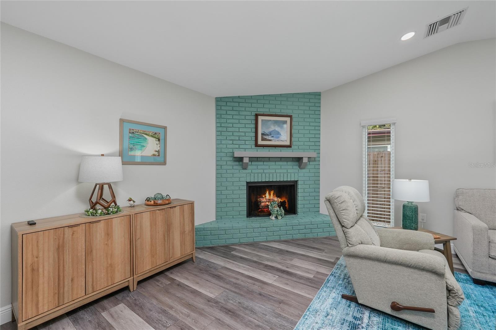 BEACON GROVES - Residential