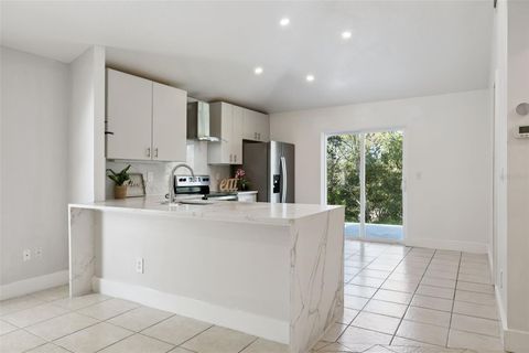 Tiny photo for 624 Brooke Court, Clermont, FL 34711 (MLS # S5140860)