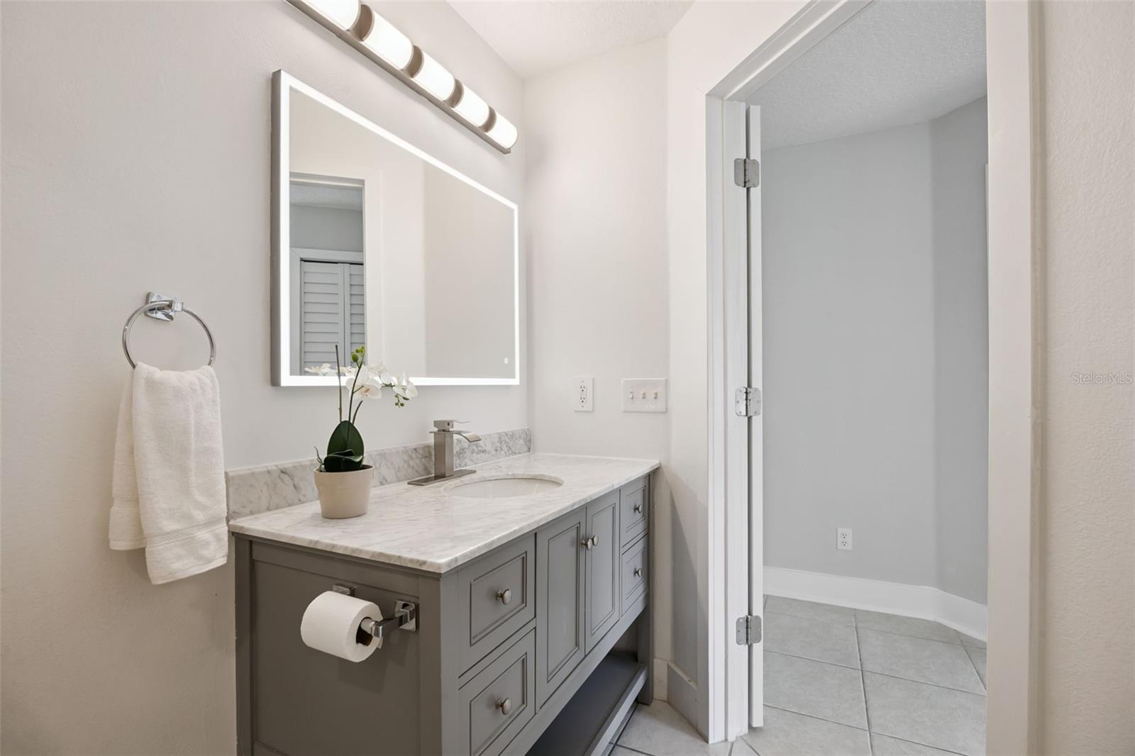 CLERMONT EDGEWOOD LAKE SUB - Residential