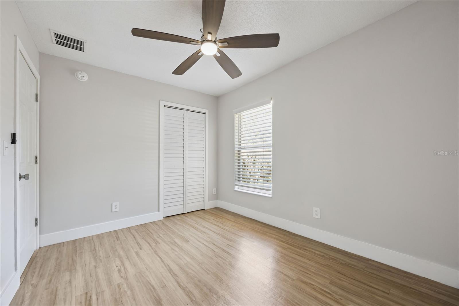 CLERMONT EDGEWOOD LAKE SUB - Residential