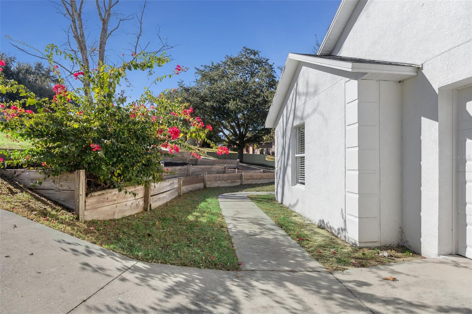 CLERMONT EDGEWOOD LAKE SUB - Residential