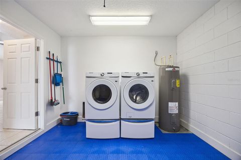 Tiny photo for 624 Brooke Court, Clermont, FL 34711 (MLS # S5140860)