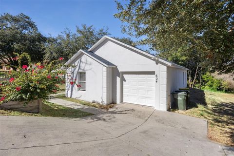 Tiny photo for 624 Brooke Court, Clermont, FL 34711 (MLS # S5140860)