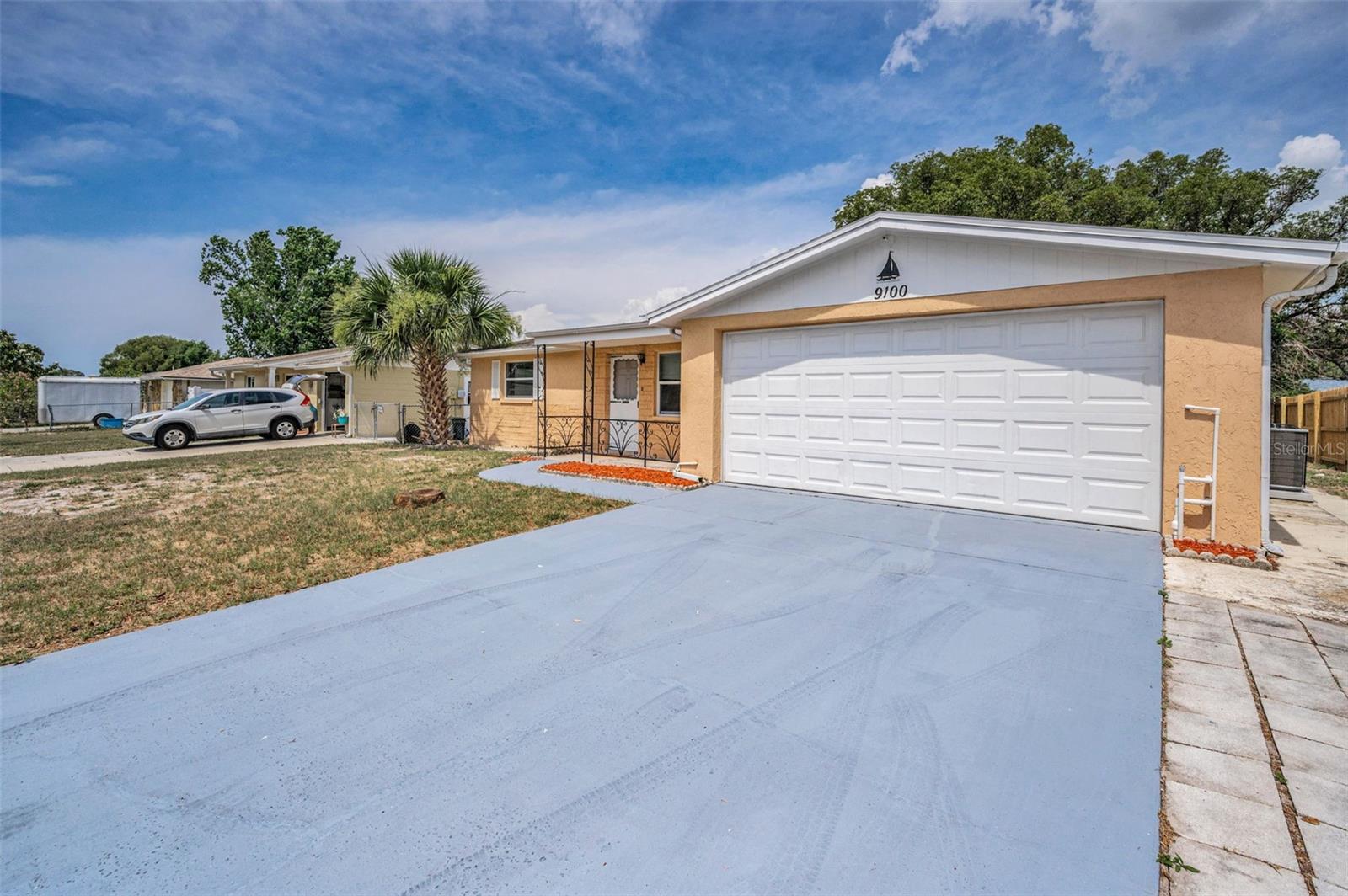 9100 LUNAR LANE