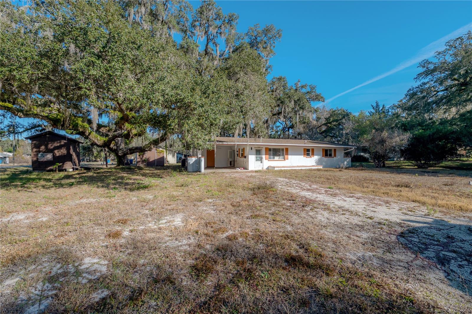 LAKEWOOD - Residential