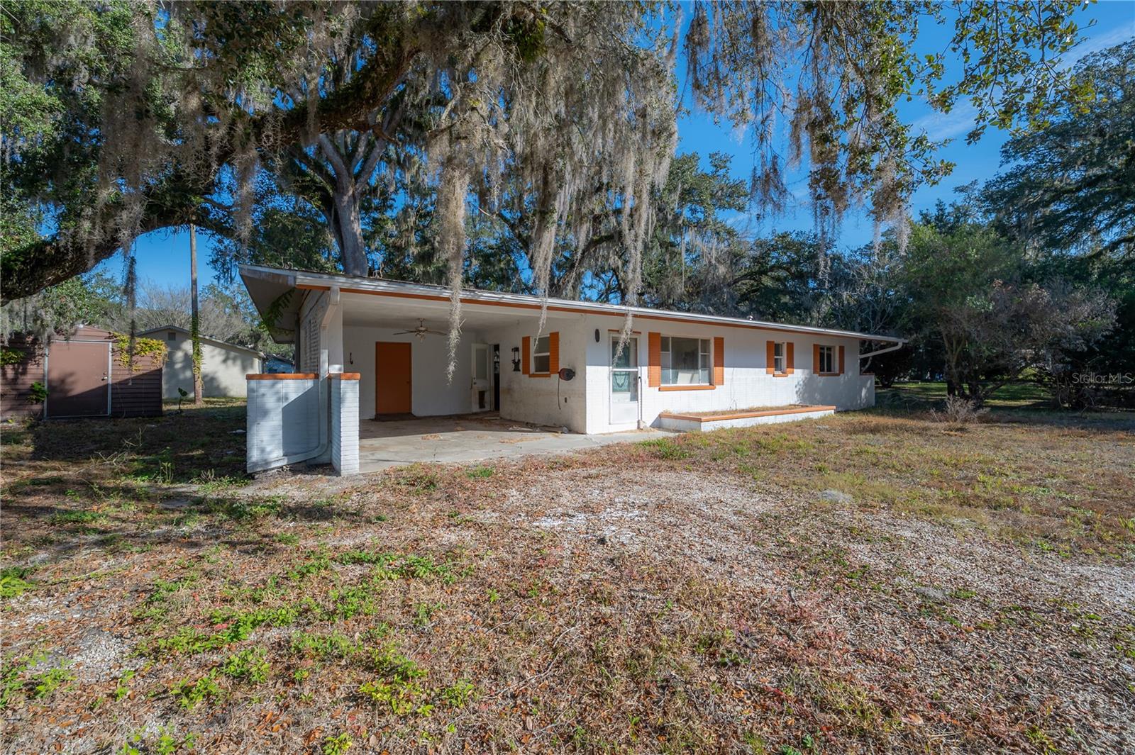 LAKEWOOD - Residential