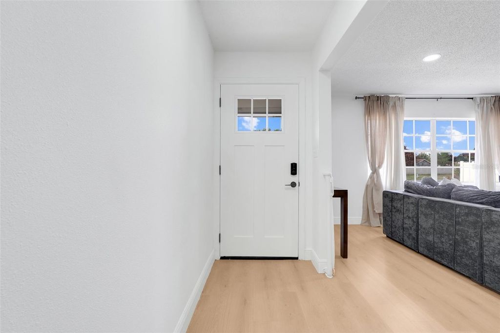 Photo of 589 Del Rio Street, Orlando, FL 32839 (MLS # O6389578)