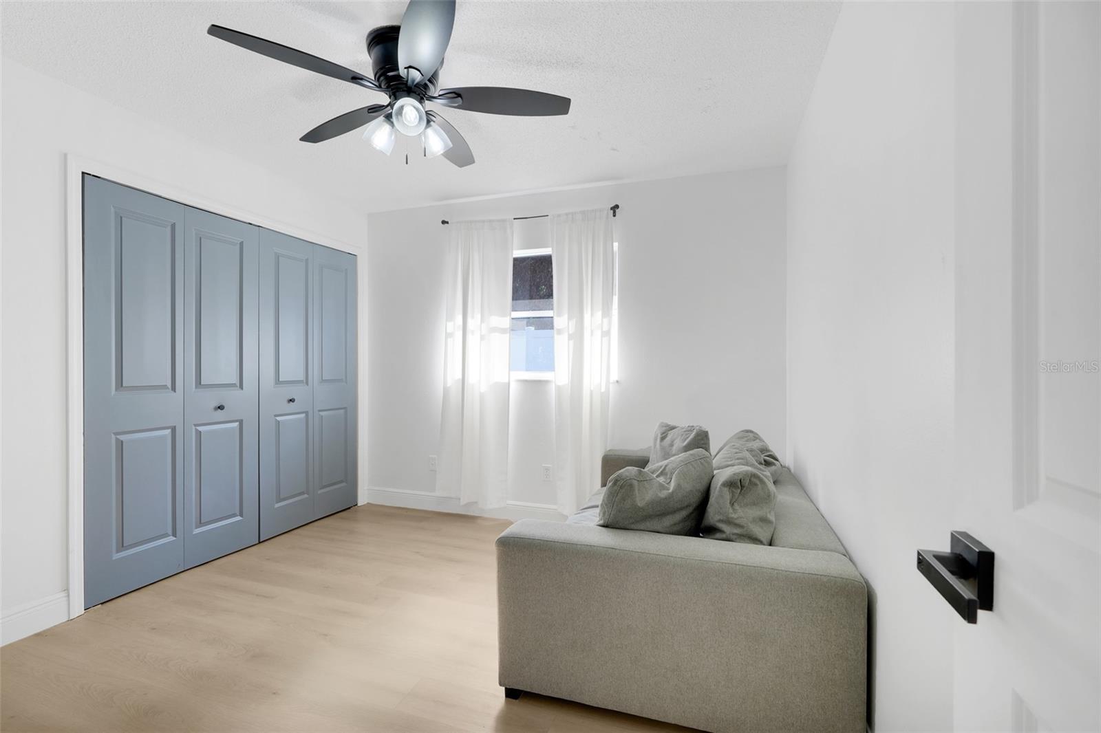 GRANADA WOODS - Residential