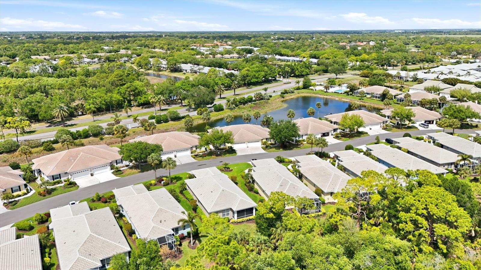 BUCKINGHAM MEADOWS ST ANDREWS E PLANTATION PH - Residential