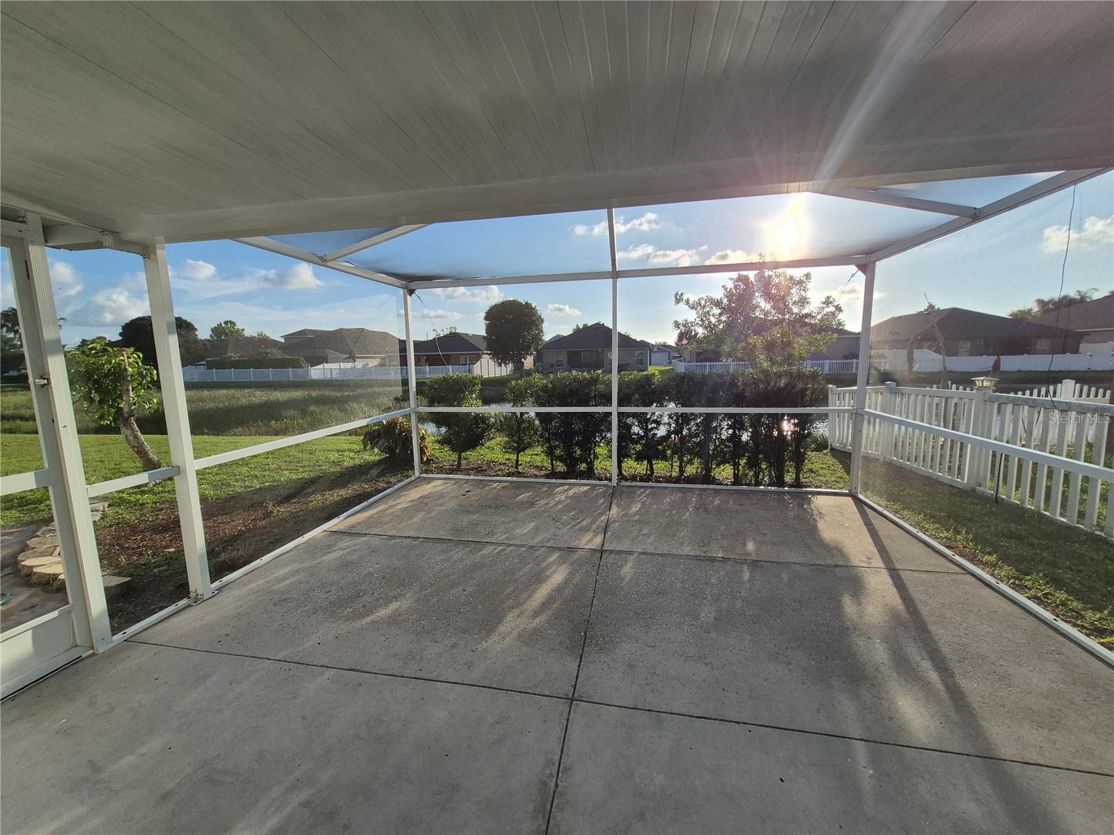 OAK CREEK PH 1 - Residential Lease