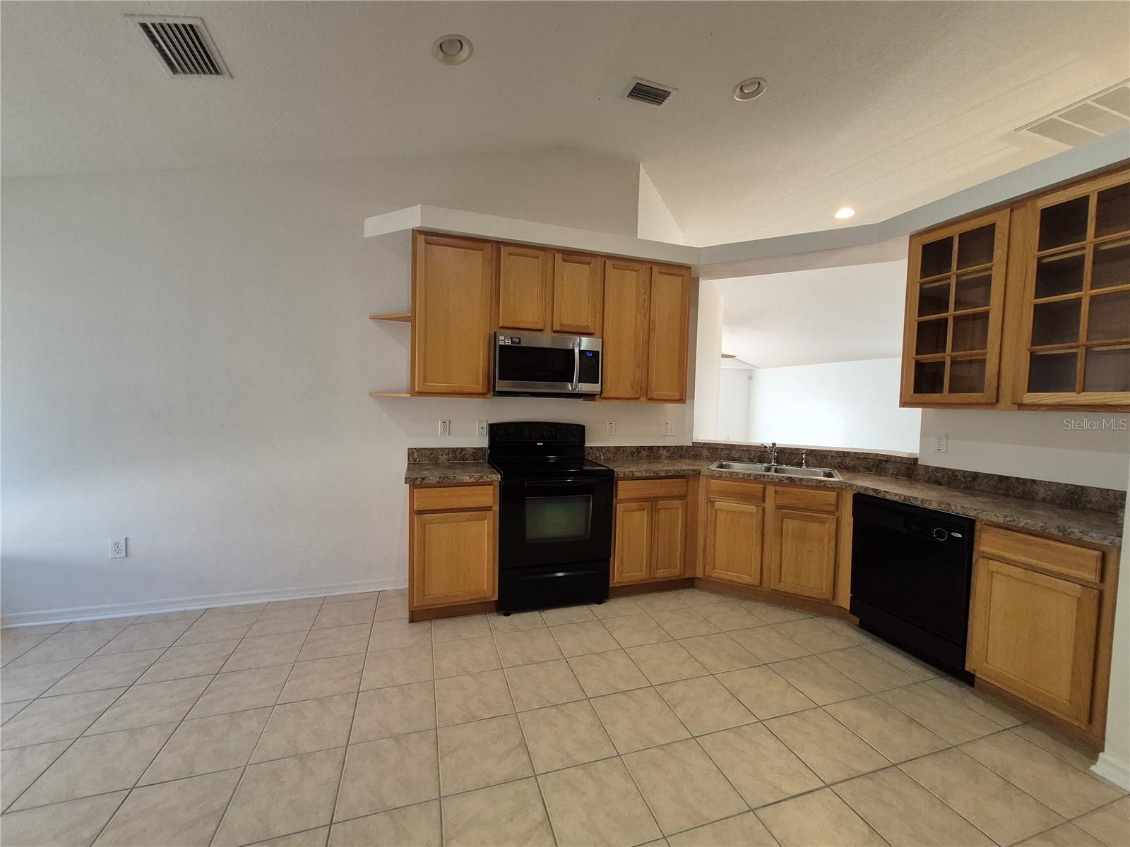OAK CREEK PH 1 - Residential Lease