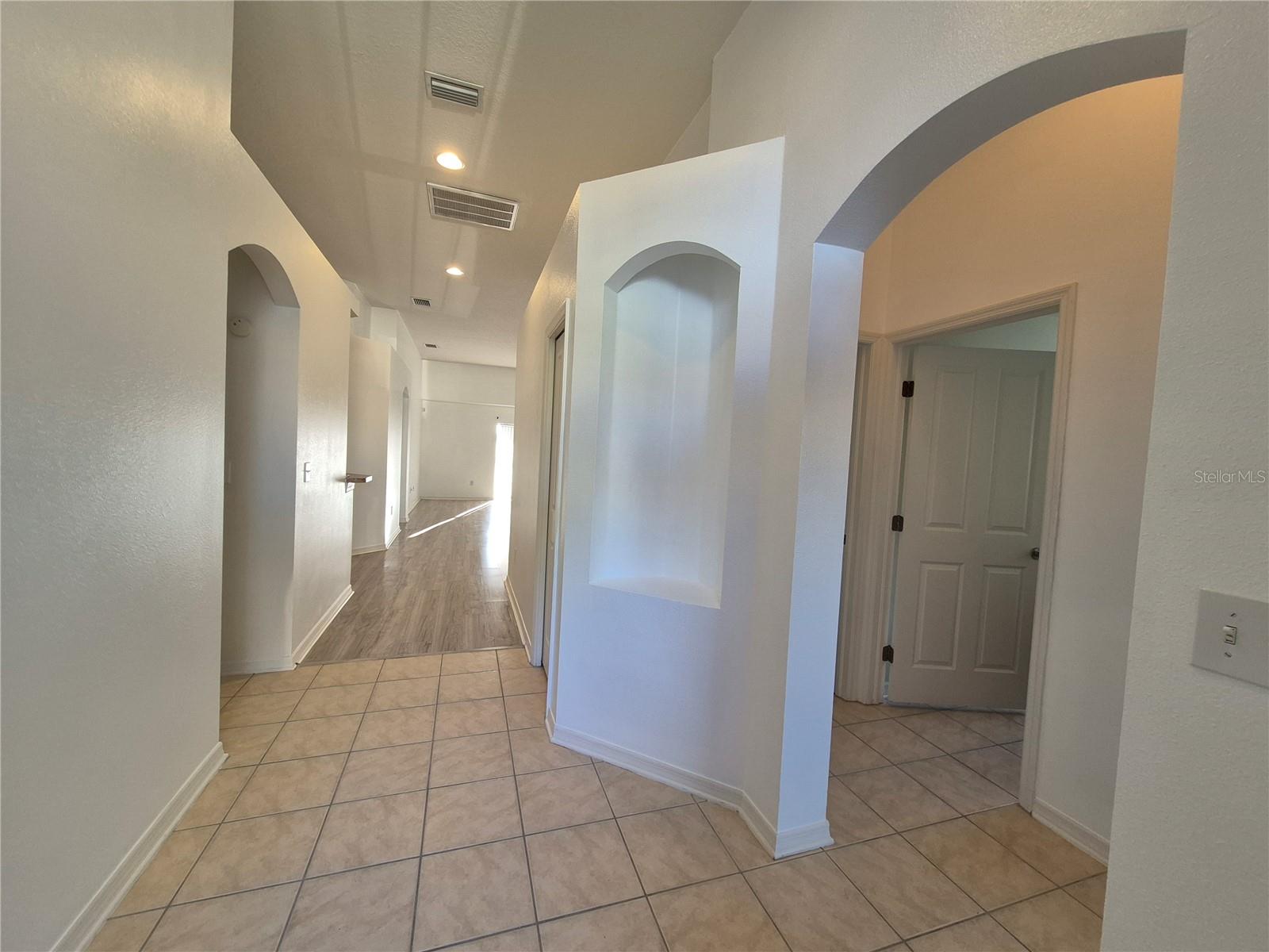 OAK CREEK PH 1 - Residential Lease