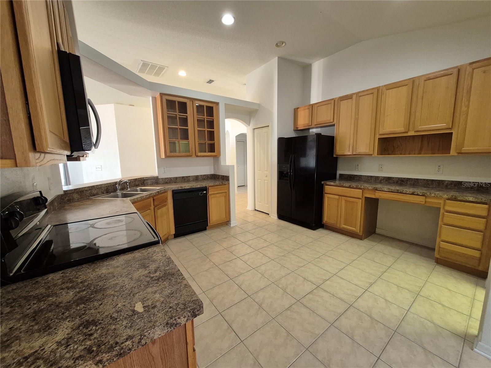 OAK CREEK PH 1 - Residential Lease