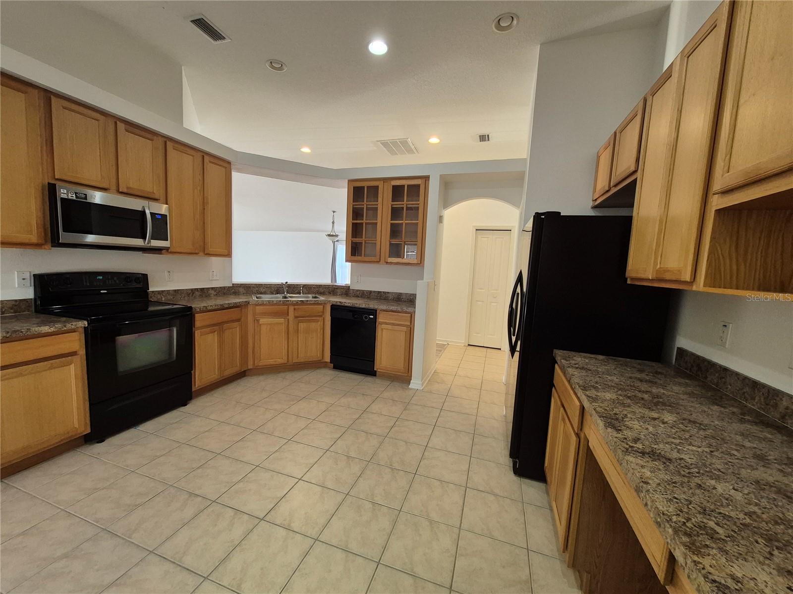OAK CREEK PH 1 - Residential Lease